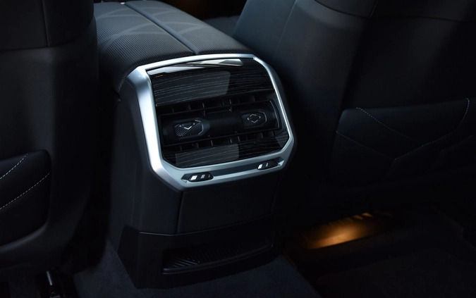 BMW Seria 7 cena 539900 przebieg: 15000, rok produkcji 2022 z Lubin małe 407